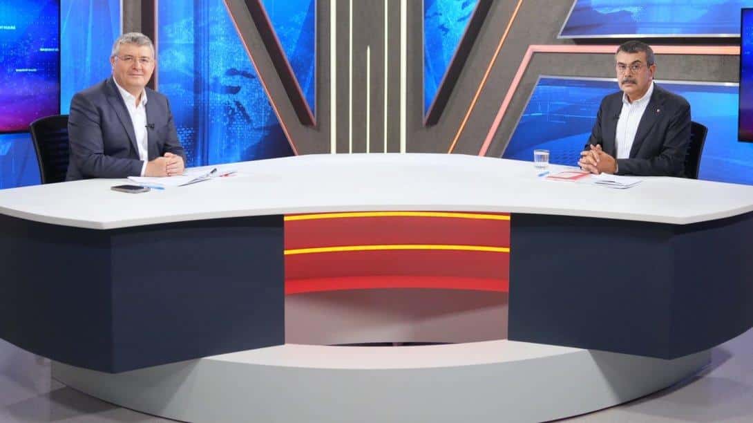 BAKAN TEKİN, KANAL 7 TV'DE EĞİTİM GÜNDEMİNİ DEĞERLENDİRDİ